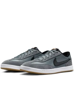 Buty Nike SB FC Classic