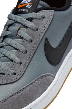 Buty Nike SB FC Classic