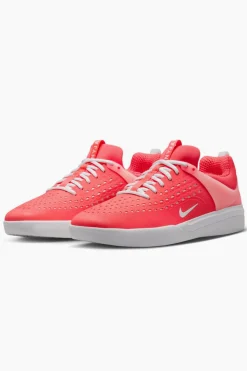 Buty Nike SB Zoom Nyjah 3