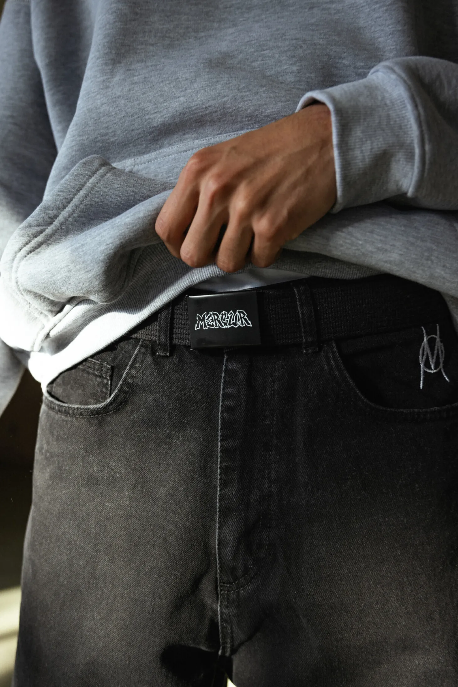 Pasek Mercur Throw Up