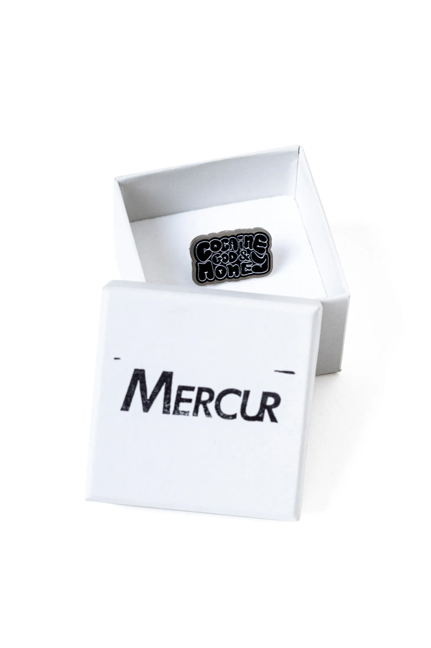 Przypinka Mercur God is Cocaine